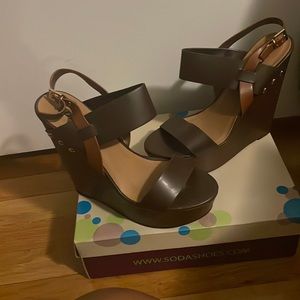 Wedge heel sandal
